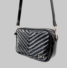 Load image into Gallery viewer, Quilted Camera Crossbody
