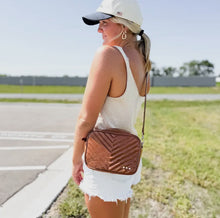 Load image into Gallery viewer, Quilted Camera Crossbody
