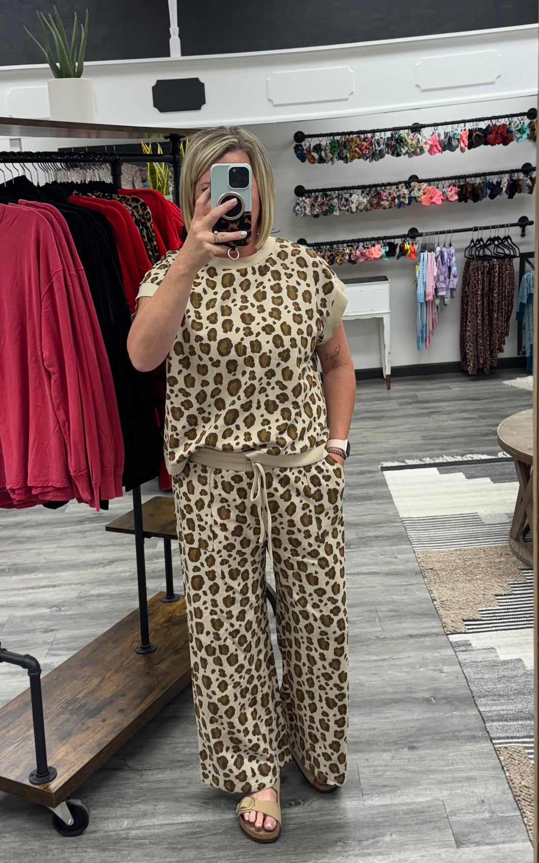 Leopard set