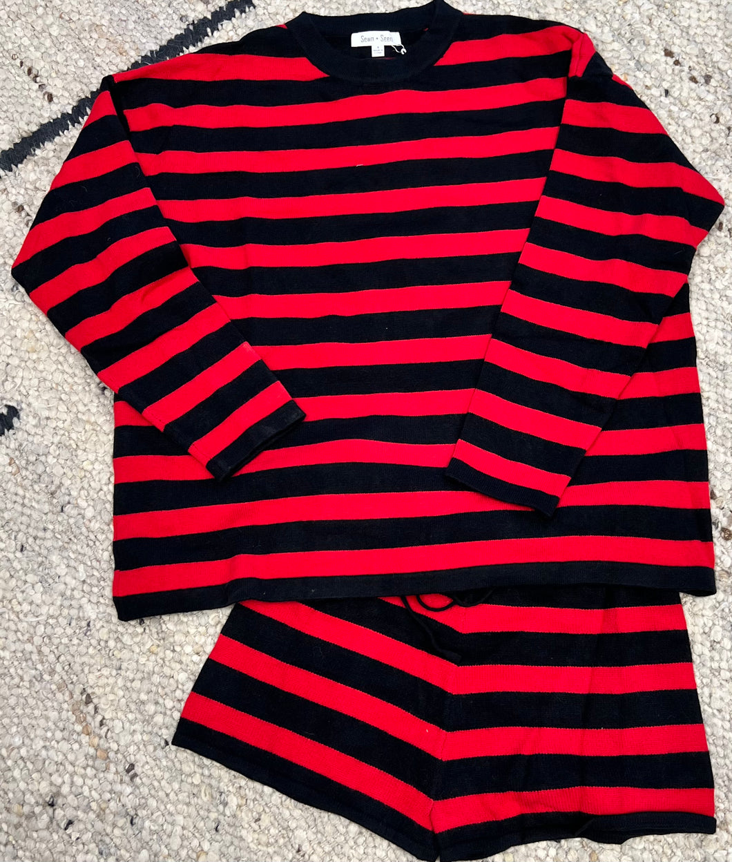 Striped Sweater & Shorts Set Black/Red