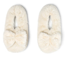 Load image into Gallery viewer, Cuddlers Heated Slippers
