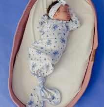 Load image into Gallery viewer, Newborn Knotted Gown
