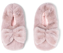 Load image into Gallery viewer, Cuddlers Heated Slippers
